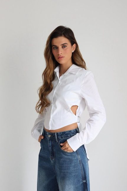 חולצת אבזם פתחים