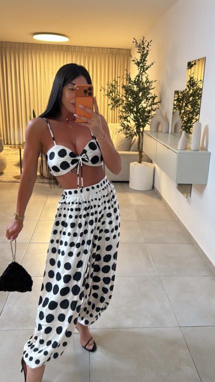 חליפת טופ נקודות